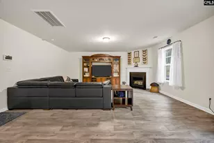 169 Carriagebrook Cir, Camden, SC 29020 - Photo 4