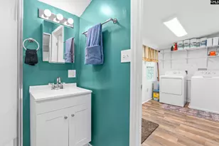 335 Railroad Ave, Lexington, SC 29073 - Photo 14