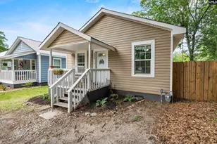 335 Railroad Ave, Lexington, SC 29073 - Photo 2