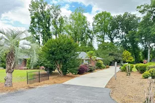317 W 2nd Ave, Pamplico, SC 29583 - Photo 4