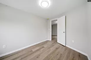 2517 Thomas St, Camden, SC 29020 - Photo 6