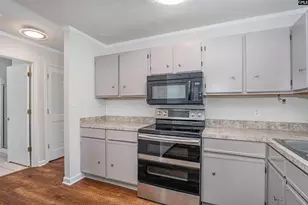 1001 Hulon Ln, West Columbia, SC 29169 - Photo 12
