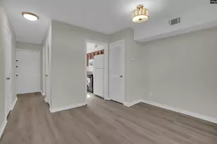 3700 Bush River Road K6, Columbia, SC 29210 - Photo 4