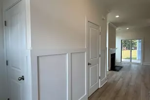 649 Honeydew Dr, West Columbia, SC 29170 - Photo 2