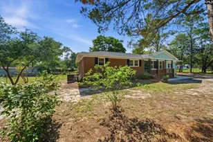 1162 McDonald Ave, West Columbia, SC 29172 - Photo 2