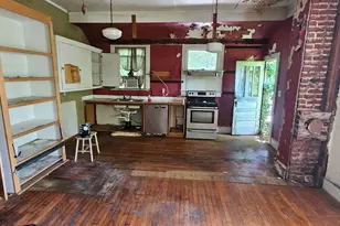 7 Neal St, Greenville, SC 29601 - Photo 6