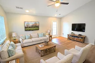 135 Savannah Hills Dr, Lexington, SC 29073 - Photo 4