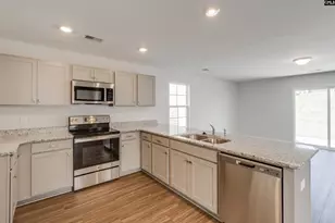 234 Laurinton Farms Dr, Hopkins, SC 29061 - Photo 4