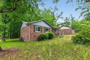 401 Rosemary Ln, Fountain Inn, SC 29644 - Photo 2