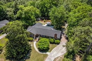 11 Lakecrest Dr, Columbia, SC 29206 - Photo 2