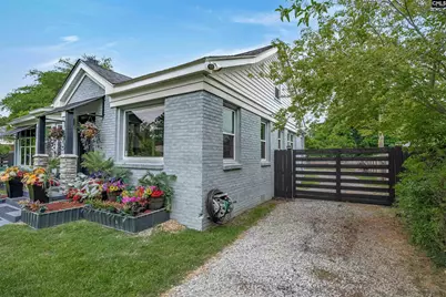 402 W Church Street, Saluda, SC 29138 - Photo 2