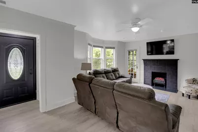 402 W Church Street, Saluda, SC 29138 - Photo 6