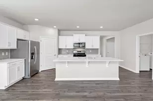 1021 Salient Ct, Lugoff, SC 29078 - Photo 6
