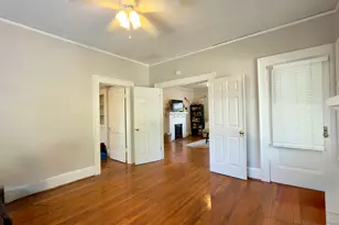 1105 Kinard Ct, Columbia, SC 29201 - Photo 10