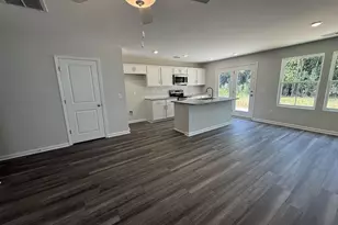 318 Tartan Rd, Hopkins, SC 29061 - Photo 10