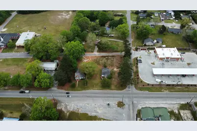 301 &amp; 305 W Church Street, Batesburg, SC 29006 - Photo 2