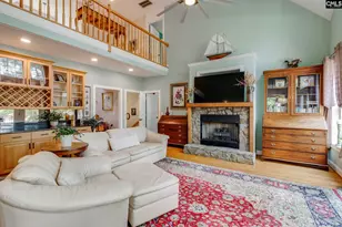 570 Wateree Key Ct, Winnsboro, SC 29180 - Photo 8