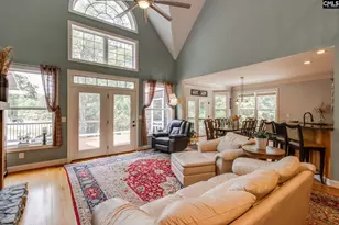570 Wateree Key Ct, Winnsboro, SC 29180 - Photo 6