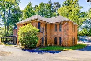 900 Riverhill Cir, Columbia, SC 29210 - Photo 2