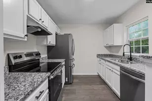 221 Arbor Falls Dr, Columbia, SC 29229 - Photo 2
