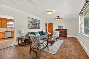 729 Magnolia St, Pelion, SC 29123 - Photo 2