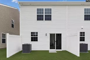 320 Livesey Ln, Gilbert, SC 29054 - Photo 4