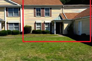 1038 N Guignard Dr, Sumter, SC 29150 - Photo 1