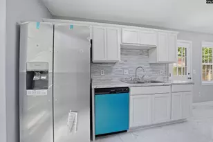 213 Southhampton Dr, Irmo, SC 29063 - Photo 8