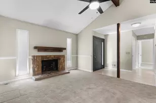1015 Starcrest Rd, West Columbia, SC 29172 - Photo 2