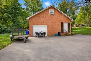 938 Sherwood Cir, Lancaster, SC 29720 - Photo 2