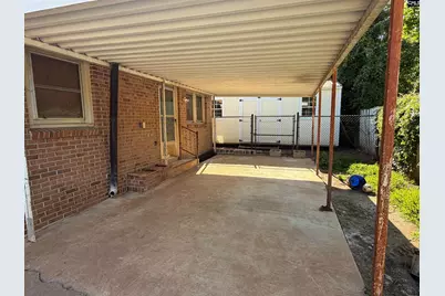 2012 Charles St, Newberry, SC 29108 - Photo 18