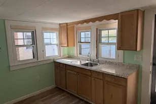 2012 Charles St, Newberry, SC 29108 - Photo 8
