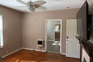 2012 Charles St, Newberry, SC 29108 - Photo 2