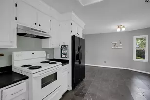 2 Woodshaw Ct, Columbia, SC 29212 - Photo 12