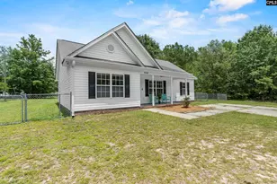 548 Eskie Dixon Rd, Elgin, SC 29045 - Photo 2