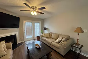 8 Hampton Oaks Pl, Columbia, SC 29212 - Photo 6