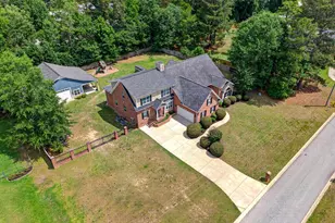 106 Baskin Hills Ct, Lexington, SC 29072 - Photo 2