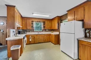 1041 Lynn Dr, West Columbia, SC 29170 - Photo 4