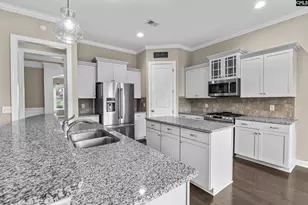 617 River Falls Ln, Lexington, SC 29072 - Photo 2