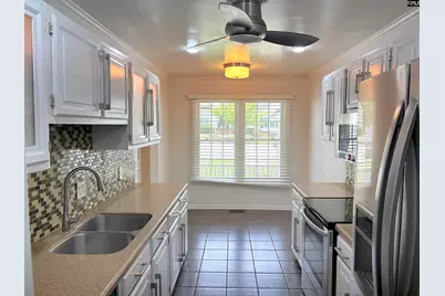 125 N Lake Pointe Drive, Columbia, SC 29229 - Photo 2