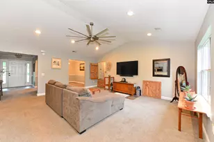 2154 Tanglewood Rd, Sumter, SC 29154 - Photo 12