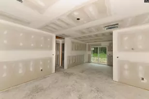 480 Lee St, Sumter, SC 29150 - Photo 2