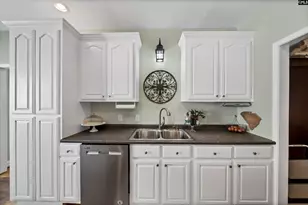 250 Old Gate Rd, Lexington, SC 29073 - Photo 14