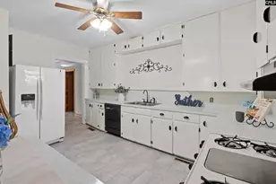 2004 Medfield Dr, Camden, SC 29020 - Photo 18