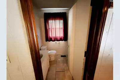 4260 Old State Road, Saint Matthews, SC 29135 - Photo 8