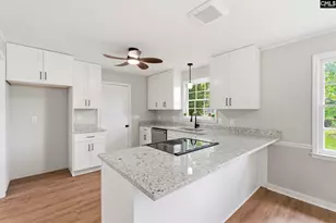 124 Casbel Ct, Hopkins, SC 29061 - Photo 8