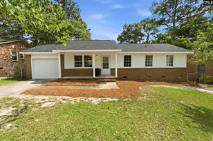 124 Casbel Ct, Hopkins, SC 29061 - Photo 2