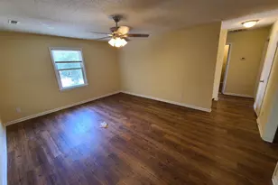 134 Calvin Ct B, West Columbia, SC 29170 - Photo 2
