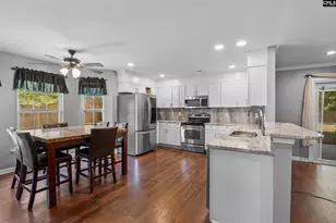 246 Keystone Dr, Hopkins, SC 29061 - Photo 12