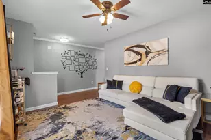 246 Keystone Dr, Hopkins, SC 29061 - Photo 6